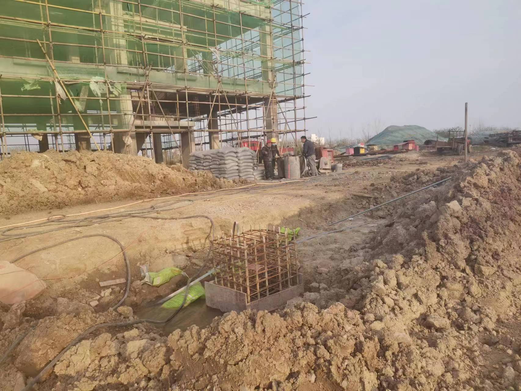 揭西当桥梁出现裂缝的时候应该及时加固修补